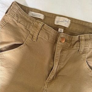 Universal Thread Khaki Cargo Pants